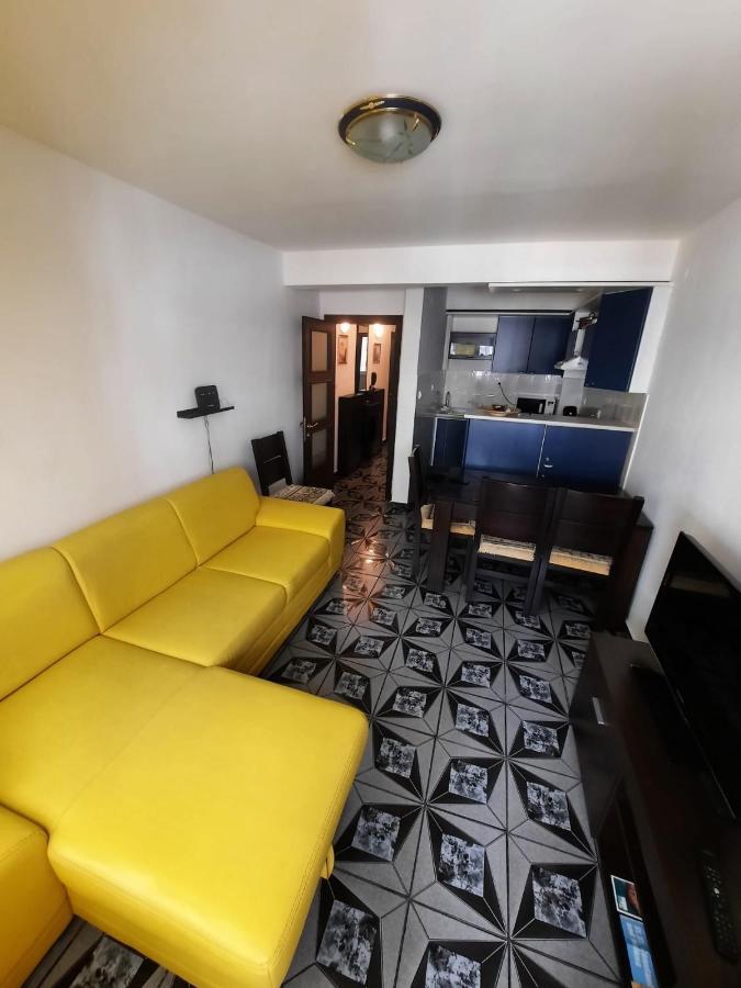 Apartment Міа Βάρνα Εξωτερικό φωτογραφία